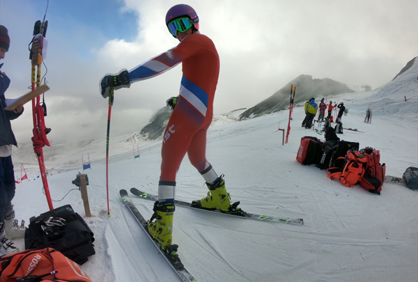 Российские горнолыжники-юниоры тренируются в Австрии 1