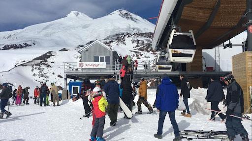На ГК «Эльбрус» открыт горнолыжный сезон 2
