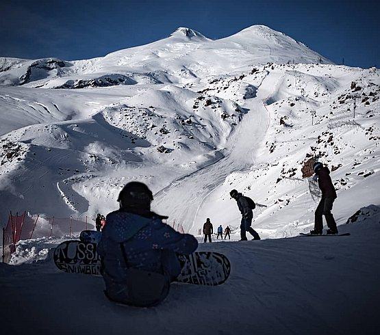 Новая горнолыжная трасса открыта на Эльбрусе 2