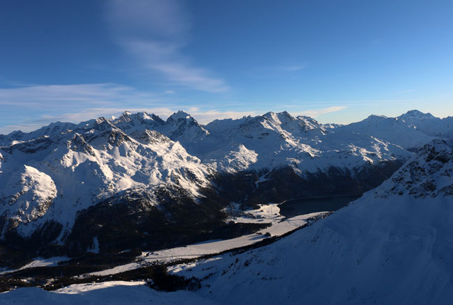 Швейцарские горнолыжные курорты будут открыты на праздники 3