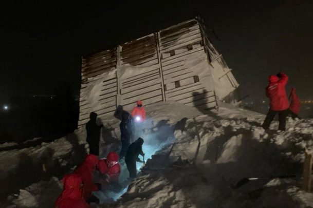 На горнолыжной комлекс в Красноярском крае сошла лавина 1