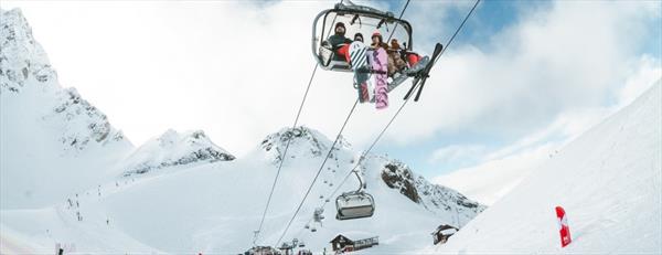 Курорт Красная Поляна открыл продажи ски-пассов на весь зимний сезон 2