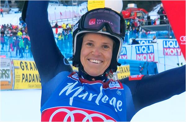 Шведка Сара Хектор выиграла слалом-гигант в Кронплатце и упрочила свое лидерство в этой дисциплине Кубка мира 2