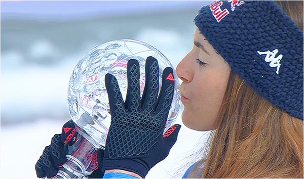 Микаэла Шиффрин победила в финальном скоростном спуске во Франции, София Годжиа выиграла «Малый глобус» 1