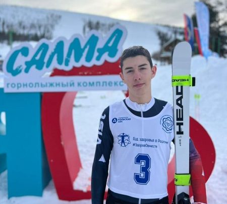 Роман Нарчуганов — победитель Всероссийских соревнований в Полярных зорях в слаломе-гиганте 1
