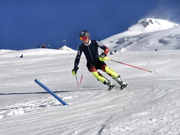 Юниоры российской сборной проводят лыжный сбор 2