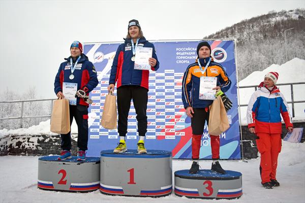 Виталина Гирина и Семён Ефимов одержали победу на втором этапе Кубка России в слаломе 2
