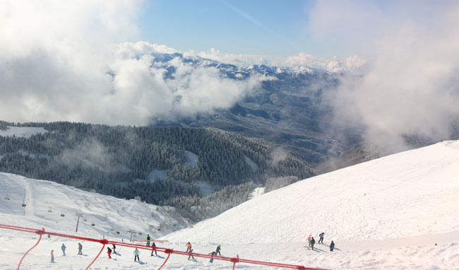 Курорты Красной Поляны подняли цены на ски-пассы 1