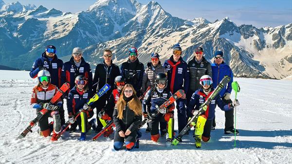 Сегодня 12 лет со дня основания отмечает надёжный партнёр Российской федерации горнолыжного спорта АО «Кавказ.РФ» 2